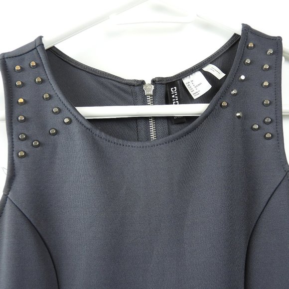 H&M Grey Skater Dress - Picture 2 of 4